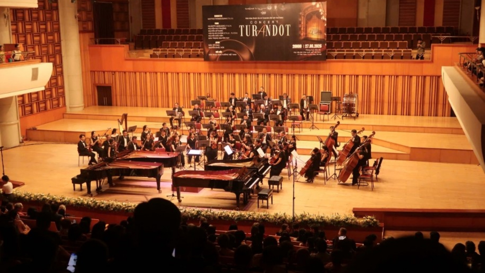 Turandot concert brings international classical artists to Hanoi